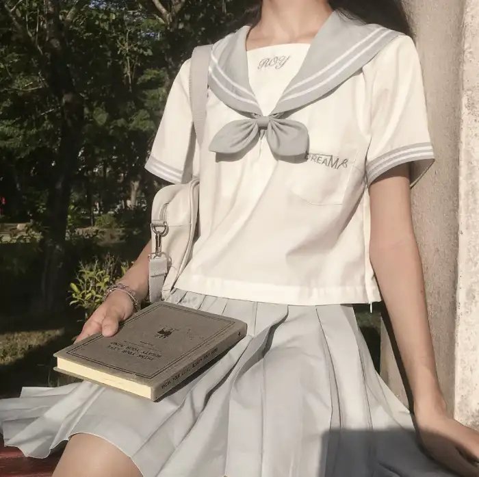 飞翔的魔女
